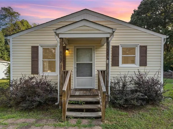 807 Dunlap Ave, Kernersville, NC 27284