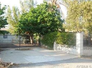6075 Highpoint Dr, Riverside, CA 92505
