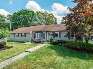 500 Joan St, Ronkonkoma, NY