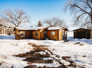 3038 W Lakeside Rd, Jamestown, ND 58401