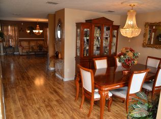 2708 Cresthaven Dr, Mesquite, TX 75149