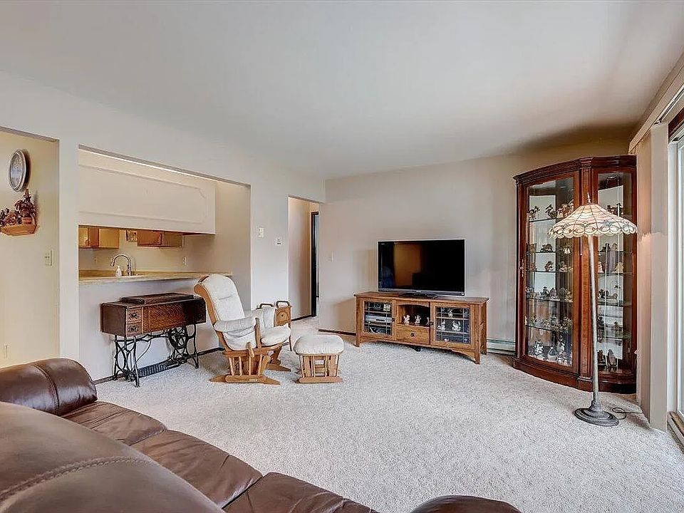 1st image of 3215 W Mangold Ave APT C