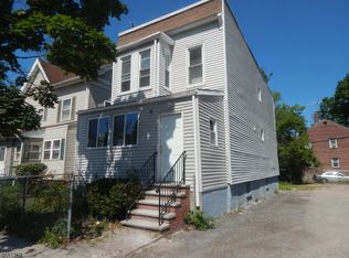 141 N Clinton St, East Orange, NJ 07017
