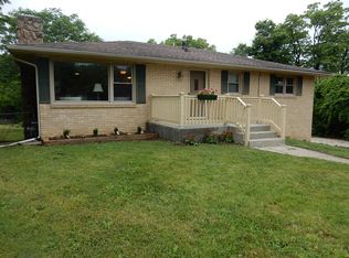 1611 Cottonwood Dr, Anderson, IN 46012