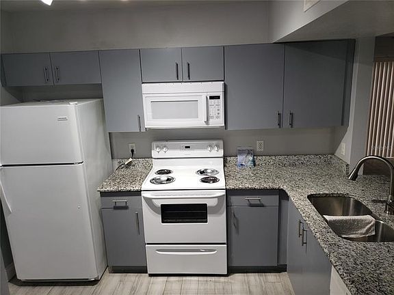 5th image of 13232 Galicia St APT 102