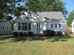 16384 Barriemore Ave, Middleburg Heights, OH 44130