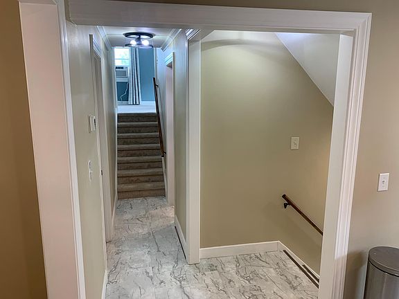 5th image of 37 Awood Pl