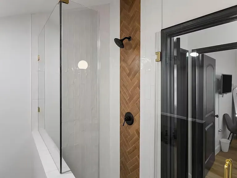 502 Dark St — Photo 15