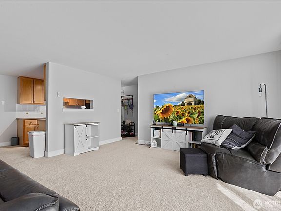 5th image of 8017 234th Street SW #325