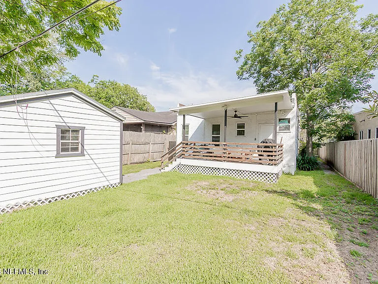 2784 Lydia St — Photo 33