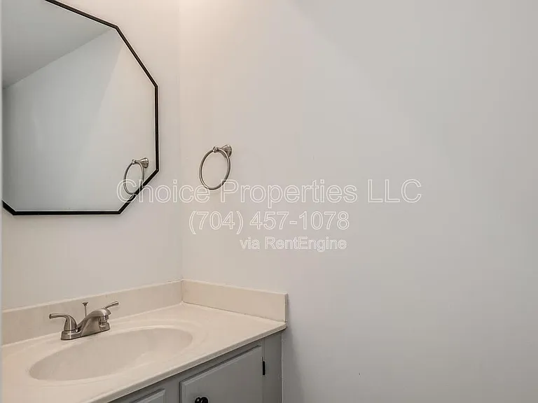 2704 New Hamlin Way — Photo 12