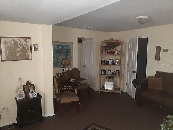 3rd image of 2151 Oakley Ave S