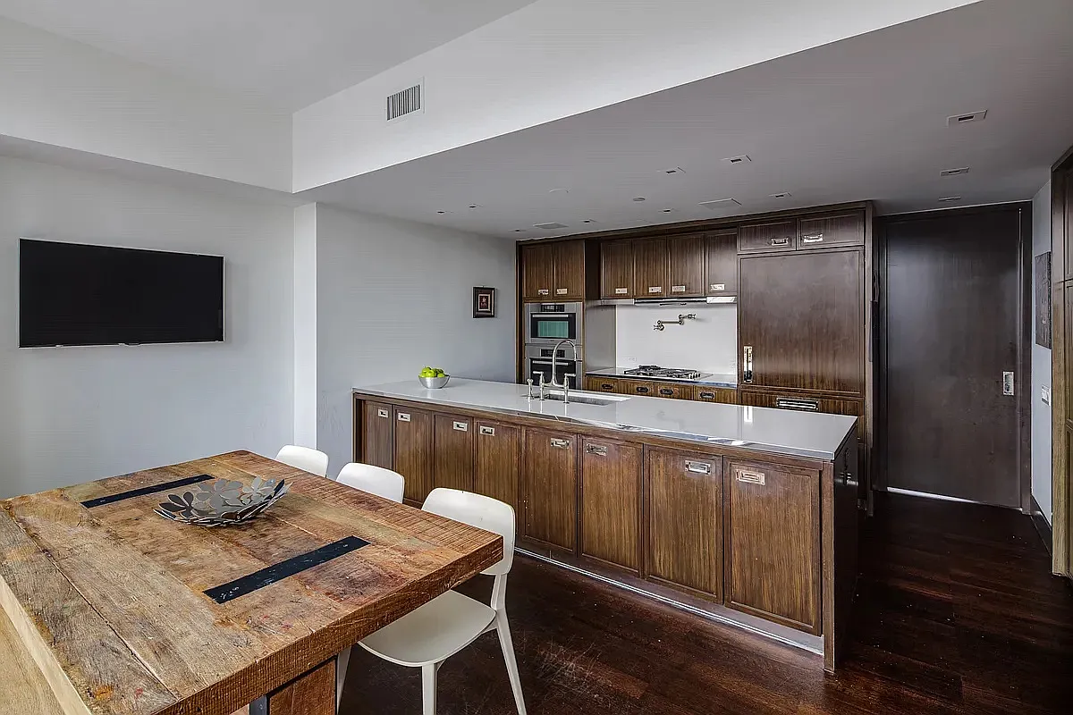 151 East 85th Street — Photo 3