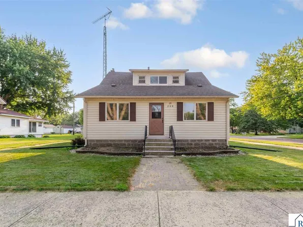 200 1st Ave SE, Mapleton, MN 56065