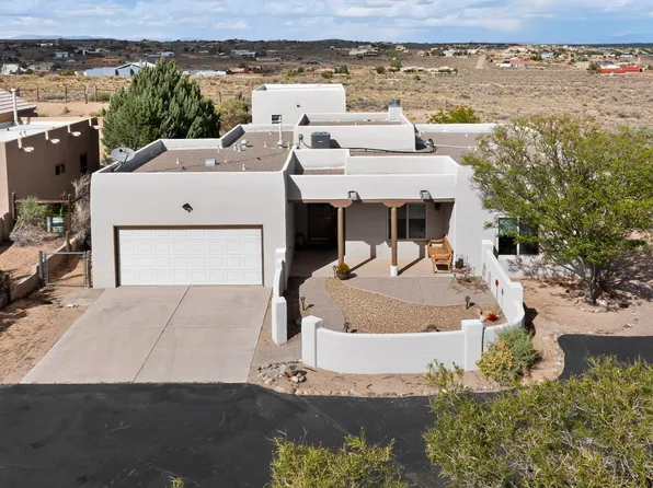 5983 Kim Rd NE, Rio Rancho, NM 87144
