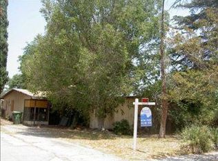 17527 San Jose St, Granada Hills, CA 91344