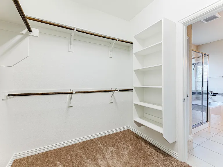 4713 Lake Cove Way — Photo 25