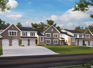 411 Chambers Bay Pl, Lebanon, OH 45036