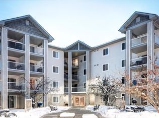 1717 60th St SE #207, Calgary, AB T2A7Y7