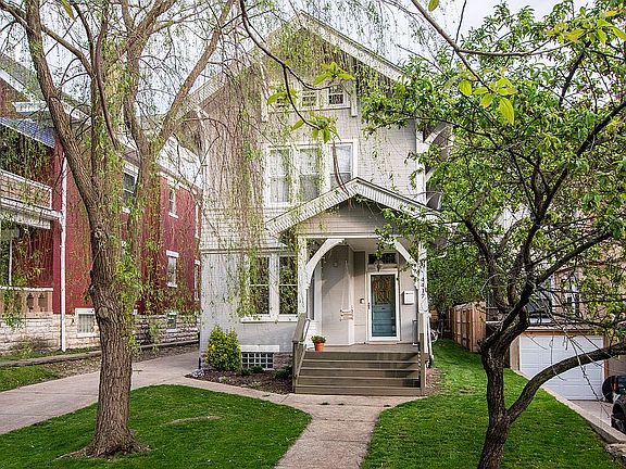 3rd image of 4417 Floral Ave