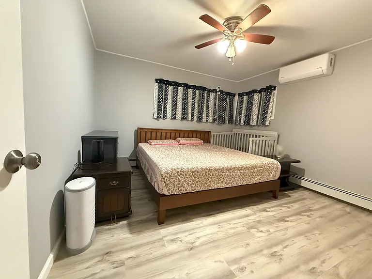 168 Red Maple Dr E — Photo 3