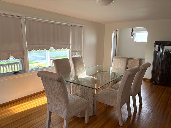 Dining room, front of house