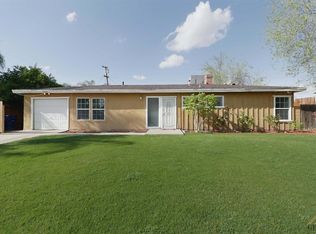 2806 Century Dr, Bakersfield, CA 93306