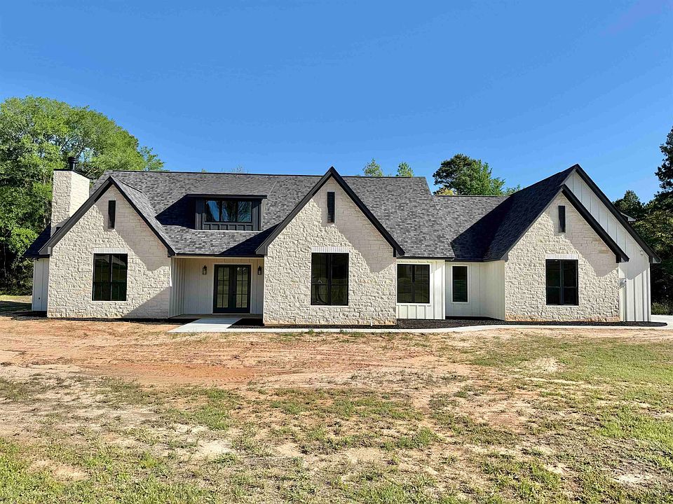 1st image of 221 County Road 3545