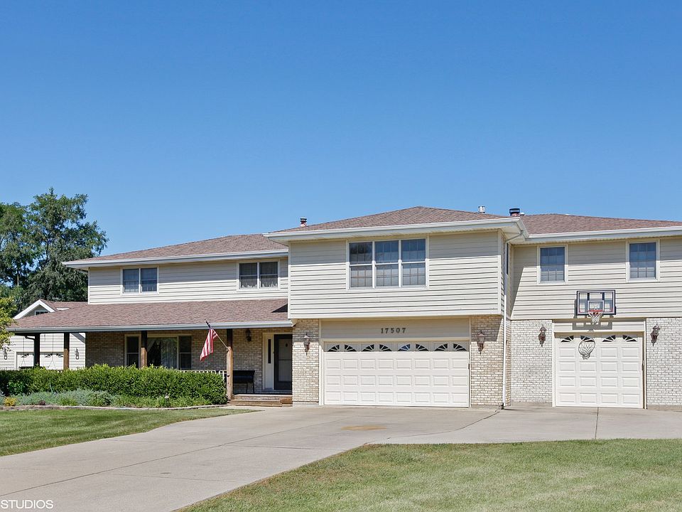 1st image of 17507 Larkspur Ct