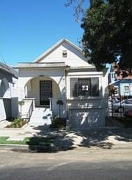 1st image of 429 E Rose St