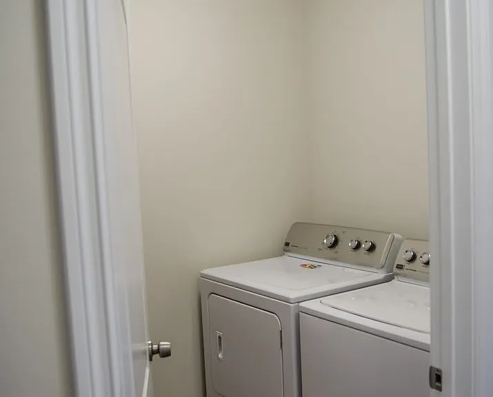 981 W Cache Dr — Photo 11