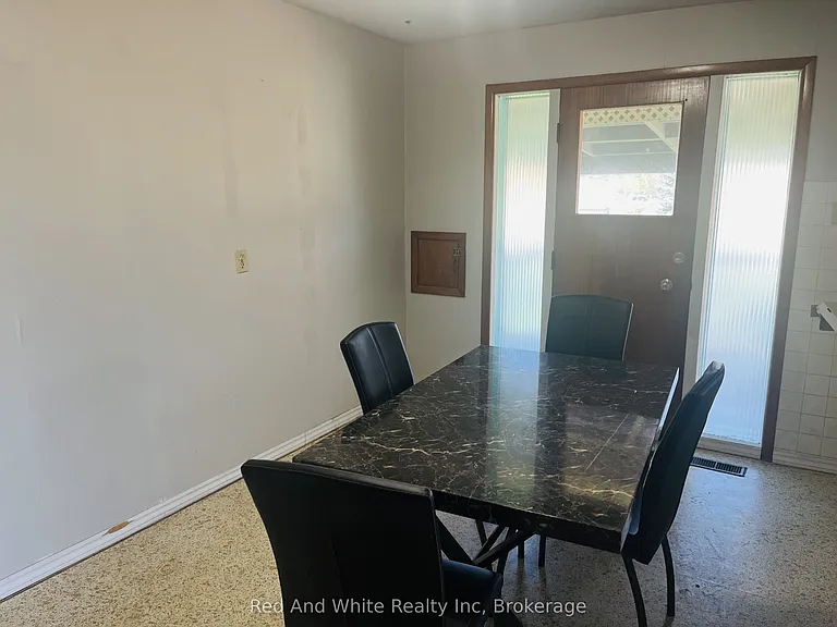 157 Schweitzer St — Photo 11