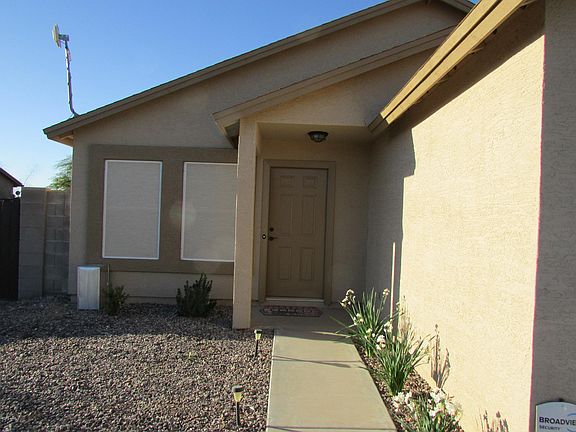 5th image of 11879 W DELWOOD Drive #15