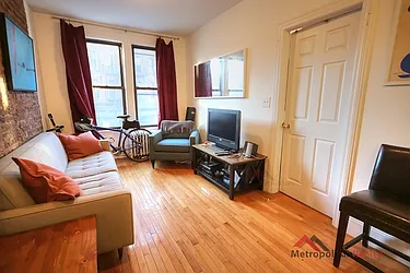 Rented by Metropolitan Realty