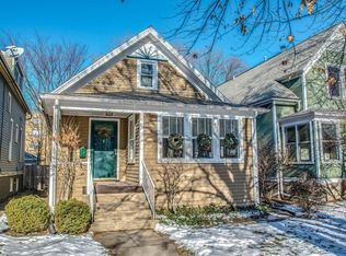 919 Madison St, Evanston, IL 60202