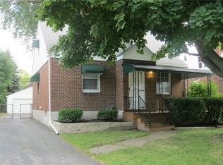 666 Mount Vernon Rd, Cheektowaga, NY 14215