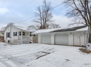 406 Lakeview St, Crystal, MI 48818