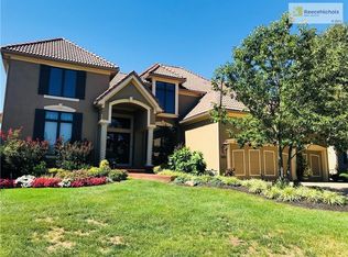 10910 W 145th Ter, Overland Park, KS 66221