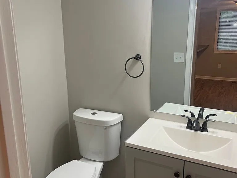 119 Freedom Dr #10 — Photo 8