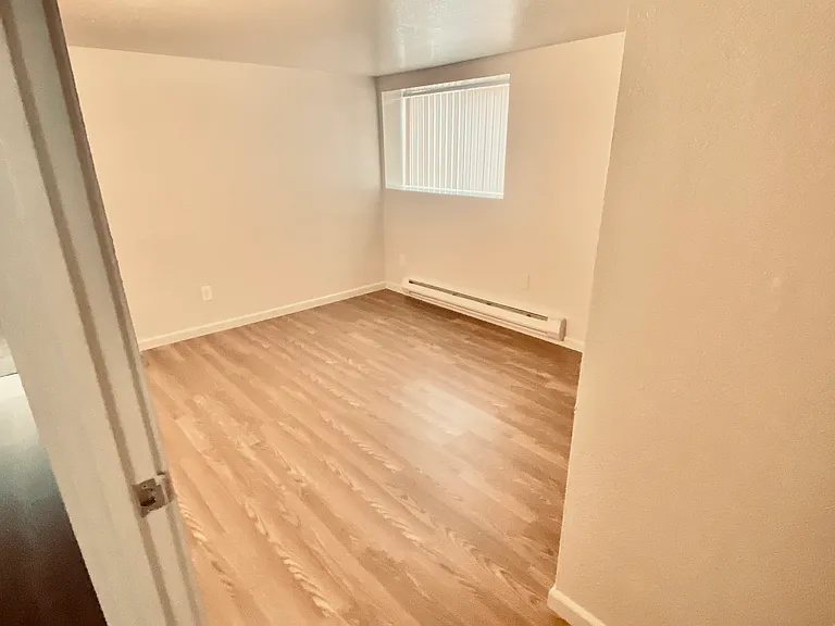 2910 S Byron St #2 — Photo 9