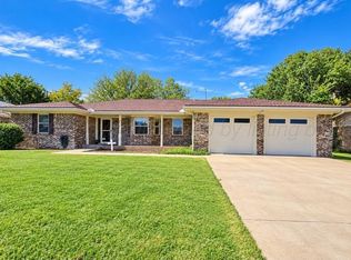 1923 Holly Ln, Pampa, TX 79065