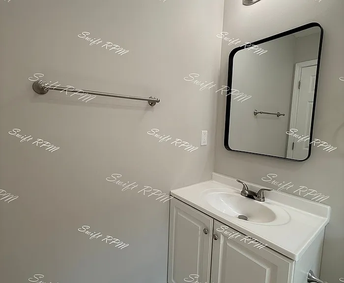 1038 Oakland Ave #1 — Photo 9