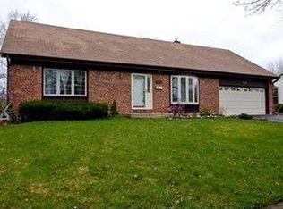 3950 Hudson Dr, Hoffman Estates, IL 60192