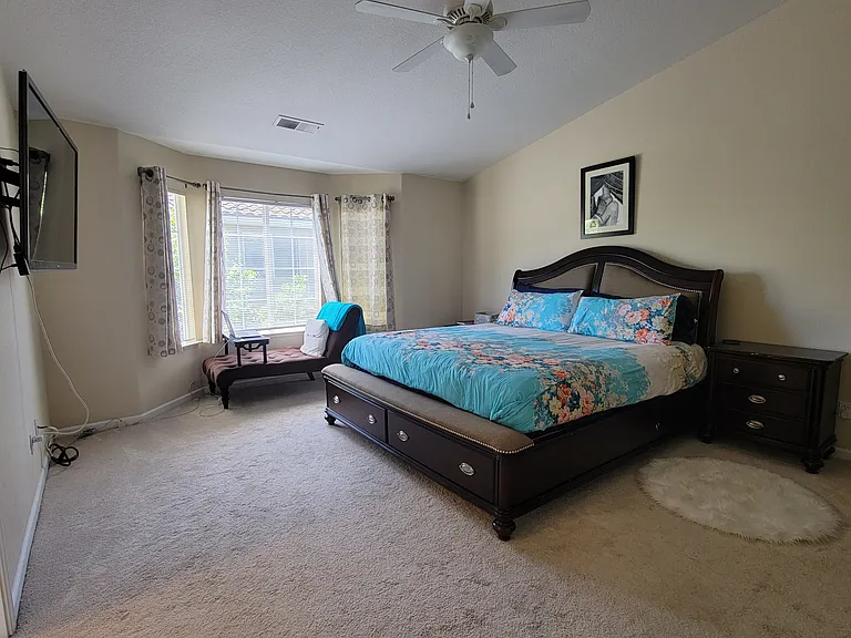 220 Primrose Dr — Photo 13