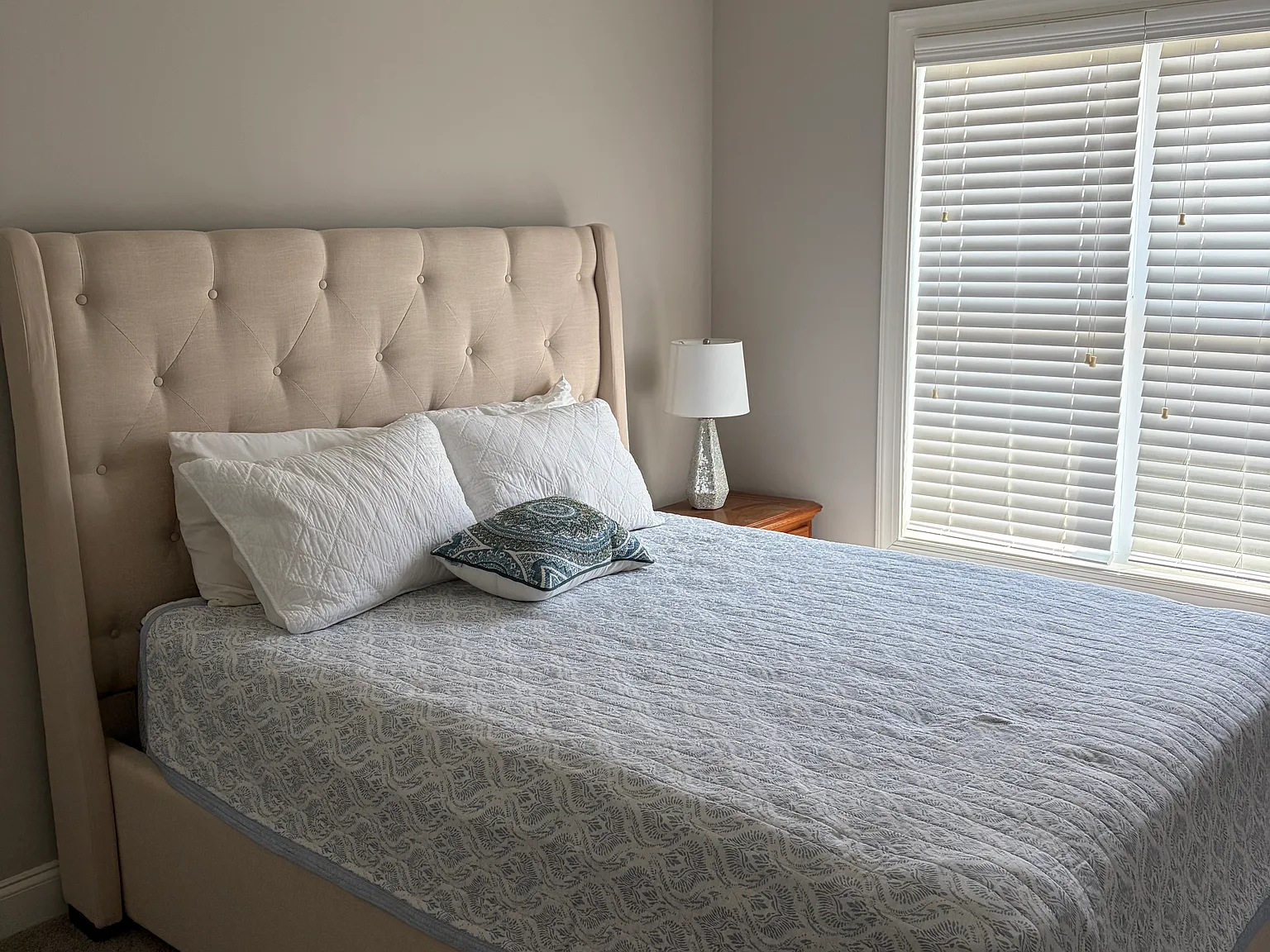 4 bed, 2152 sqft, $2,500 — Photo 4