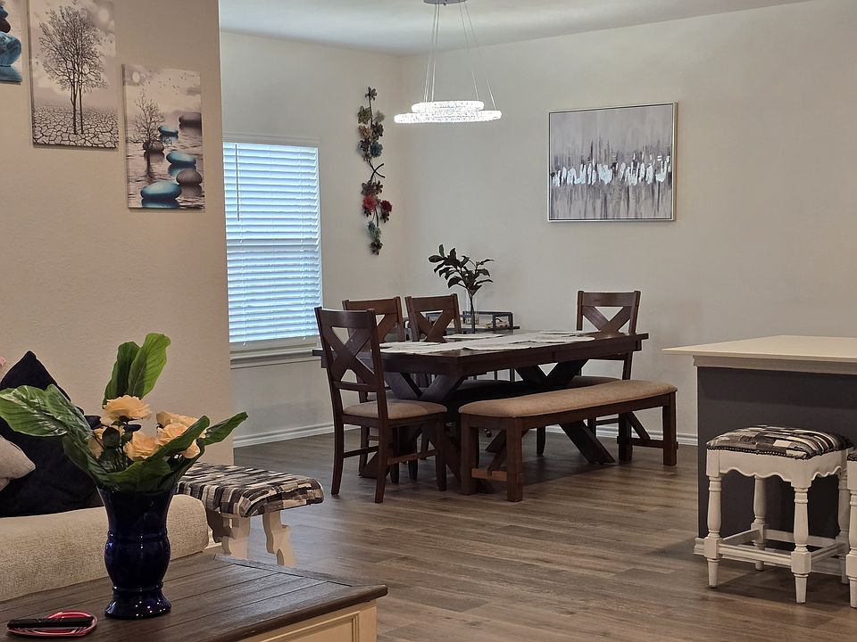 Fully furnished property, kitchen