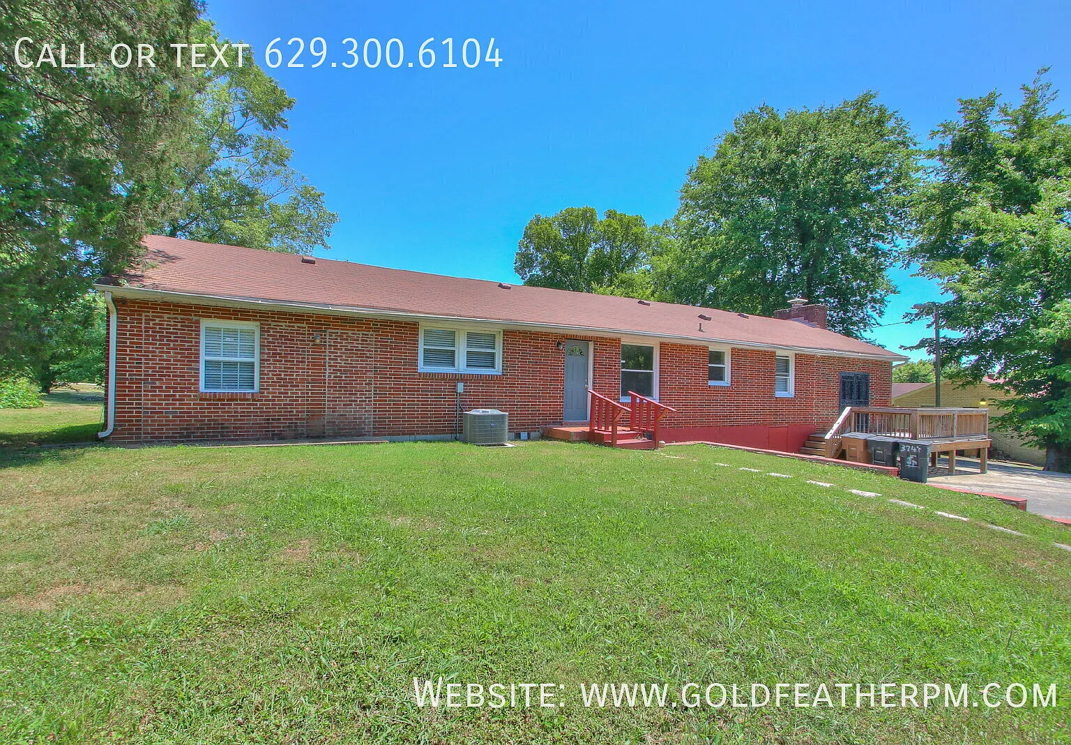 Awesome 1 Level Brick Ranch Home 1 acre Lot EZ Access to Briley Parkway EZ Commute to Nashville a... — Photo 4