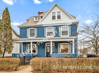 413 Peebles St APT 2, Sewickley, PA 15143