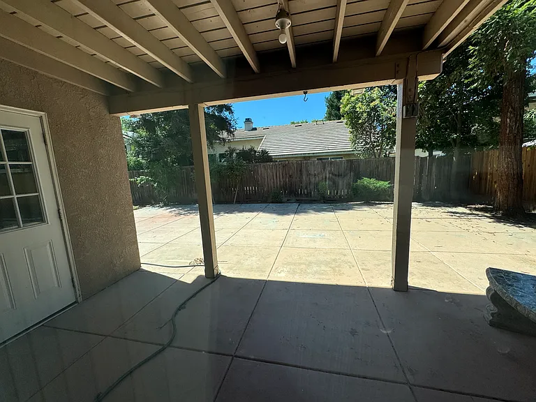 1111 Fremont Ave — Photo 6