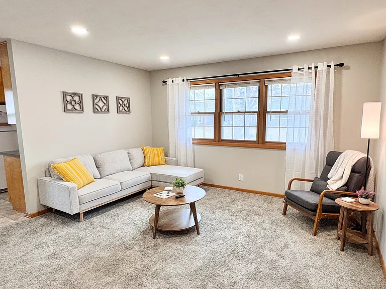 146 Wedgewood Dr — Photo 6